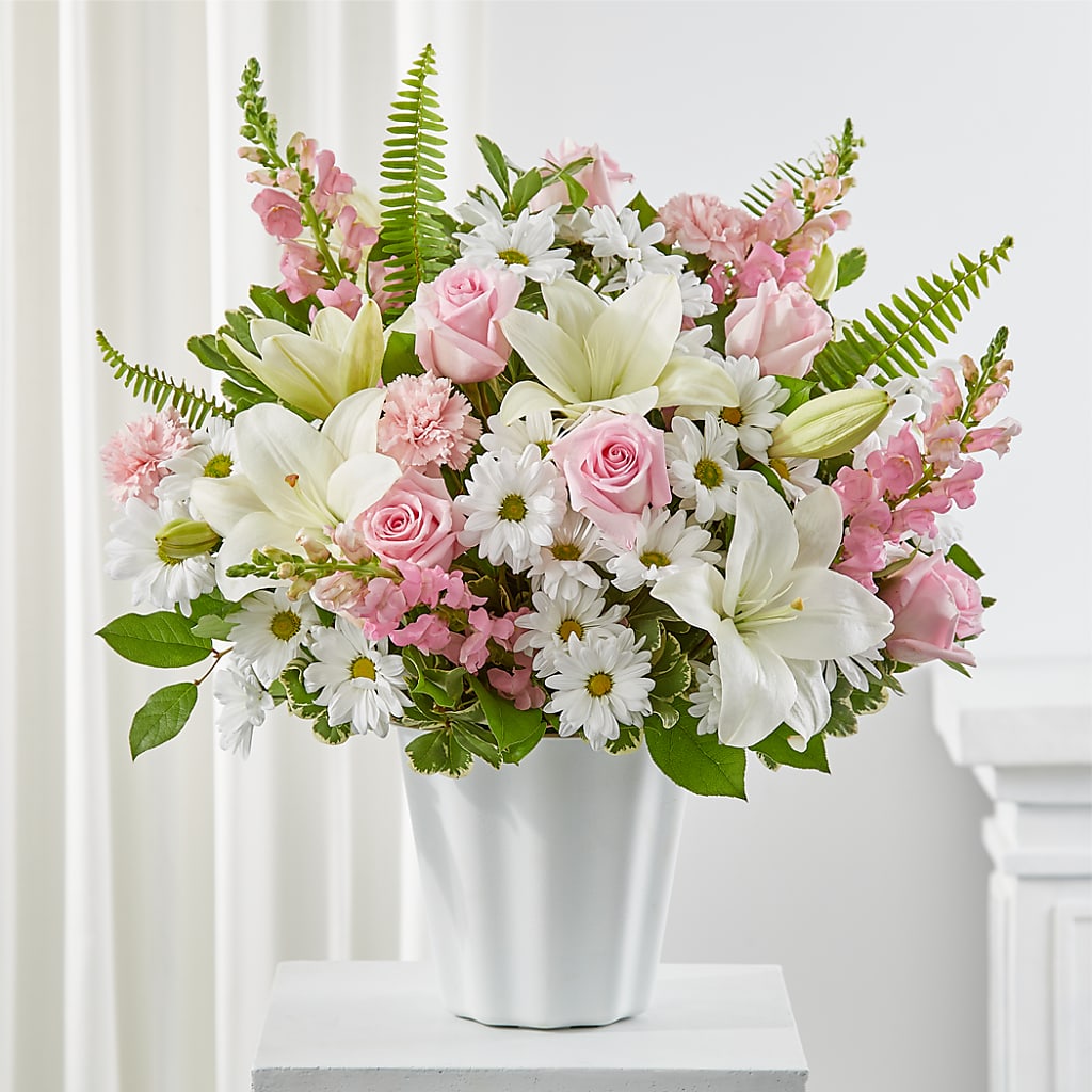 Soft Touch Tabletop Basket – Blooms By Vickrey, Camp Hill PA