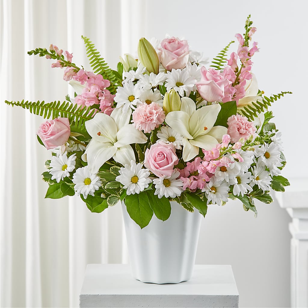 Soft Touch Tabletop Basket – Blooms By Vickrey, Camp Hill PA