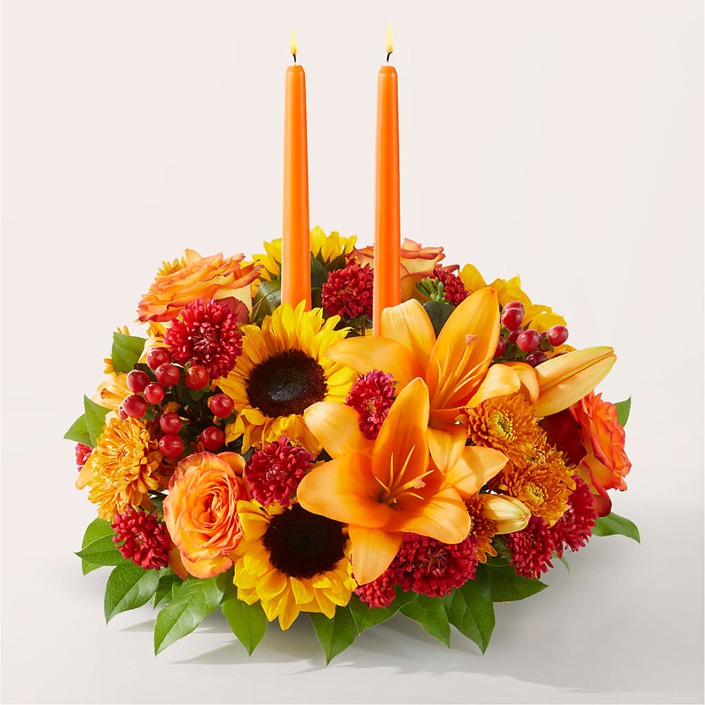 Grateful Centerpiece – Blooms By Vickrey, Camp Hill PA
