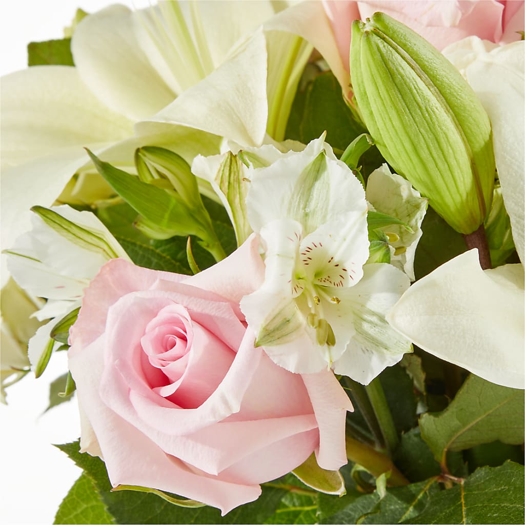 Kindhearted Bouquet –  Blooms By Vickrey, Camp Hill PA