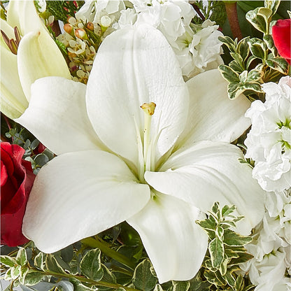 Twinkle Lights Bouquet –  Blooms By Vickrey, Camp Hill PA